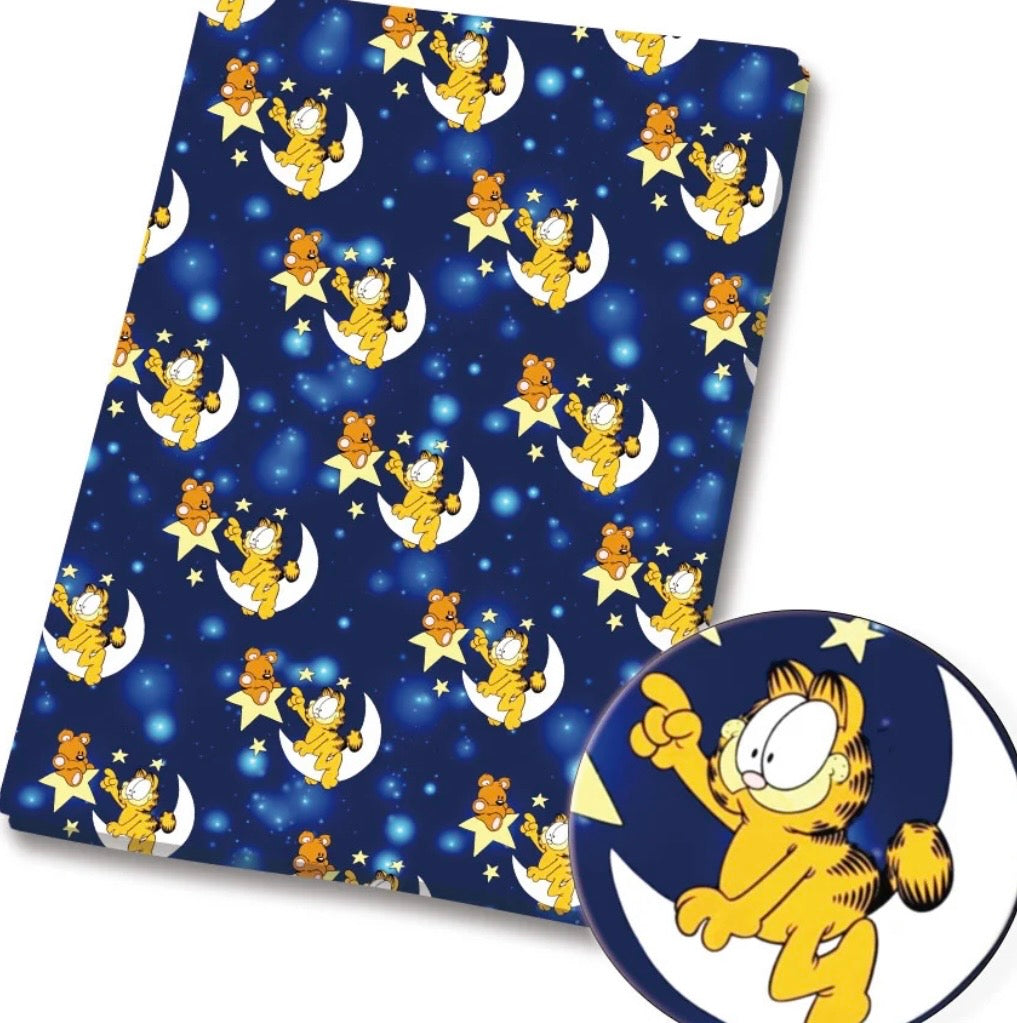 Retro 1980s Garfield Cartoon cat polyCotton Fabric - Half Yard (18” x 55”) 10368