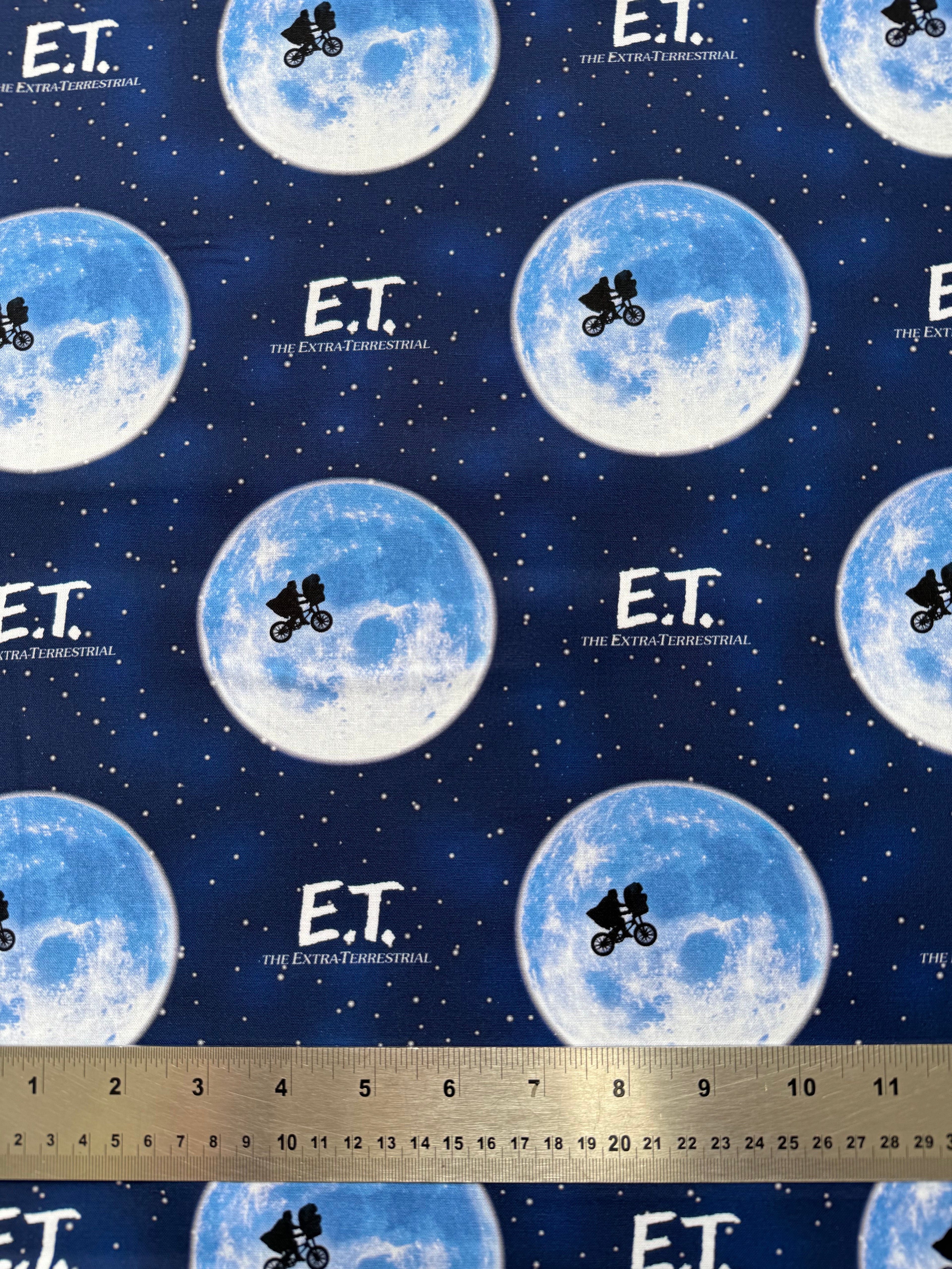 ET Alien Cotton Fabric - Half Yard (18” x 55”)