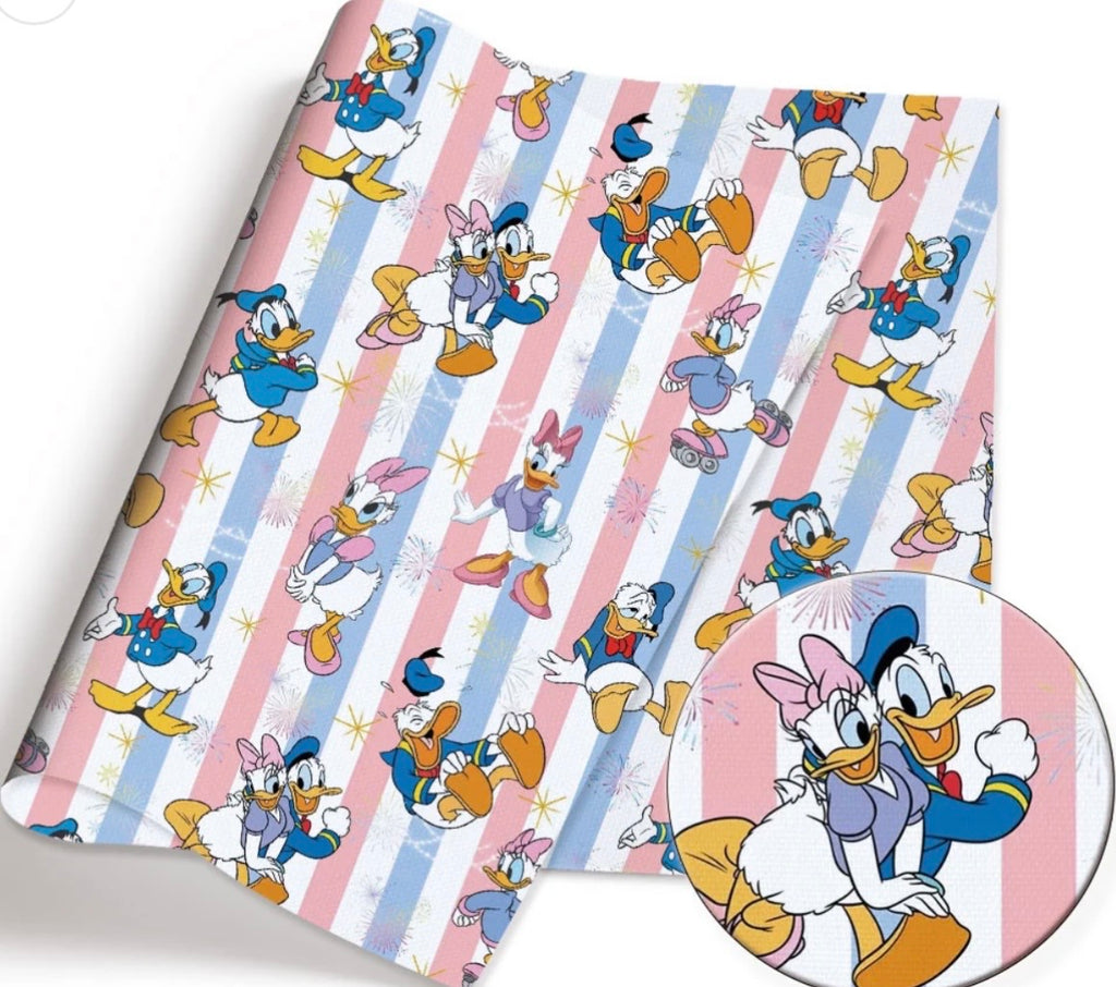 Disney Donald and Daisy Duck character Polycotton Fabric - Half Yard (18” x 55”) 48287