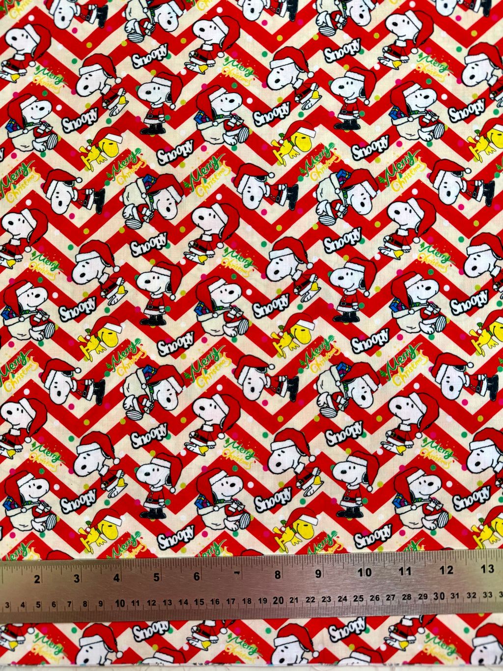 Snoopy Peanuts Woodstock 1980s character dog Christmas Polycotton Fabric - Half Yard (18” x 55”)