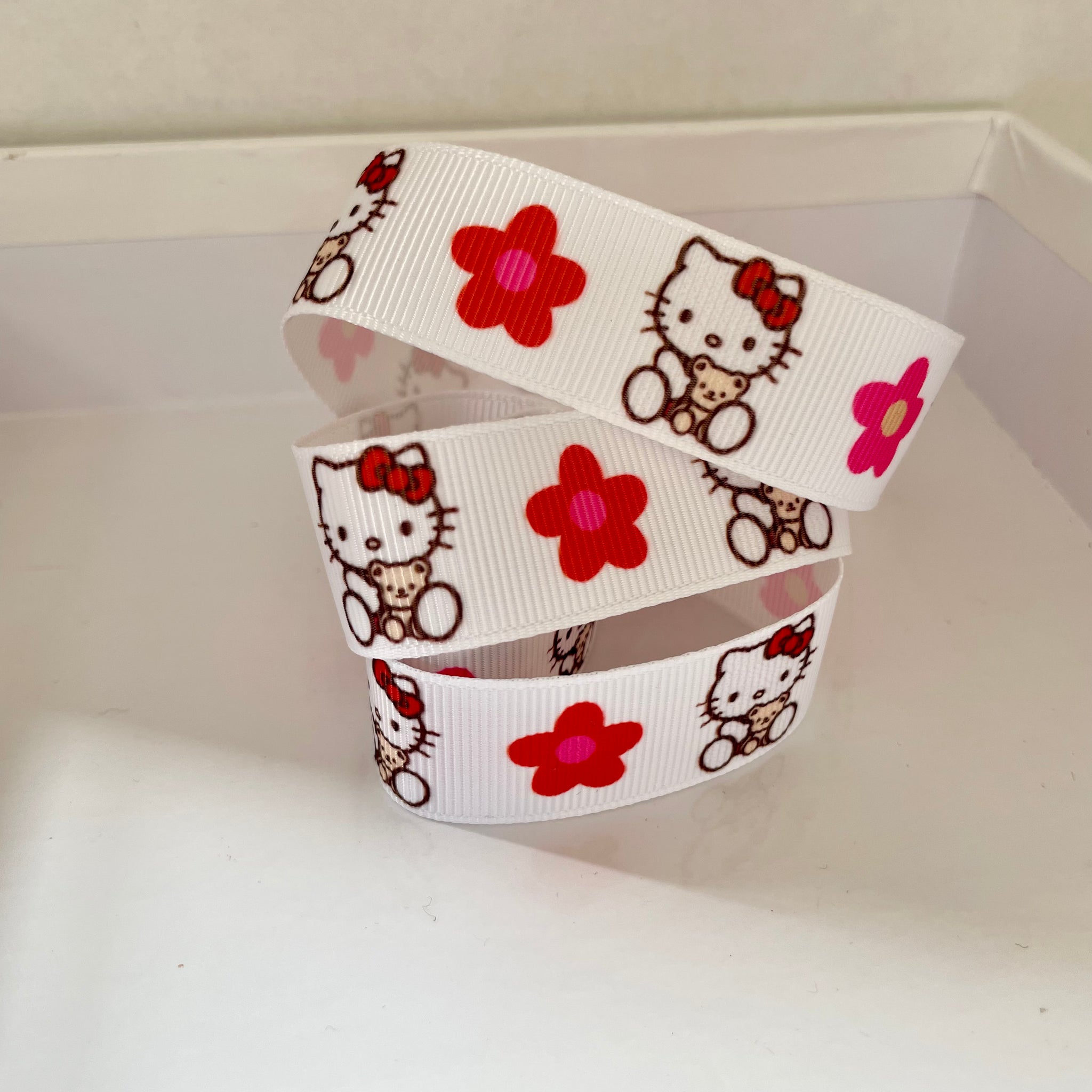 Hello Kitty Ribbon