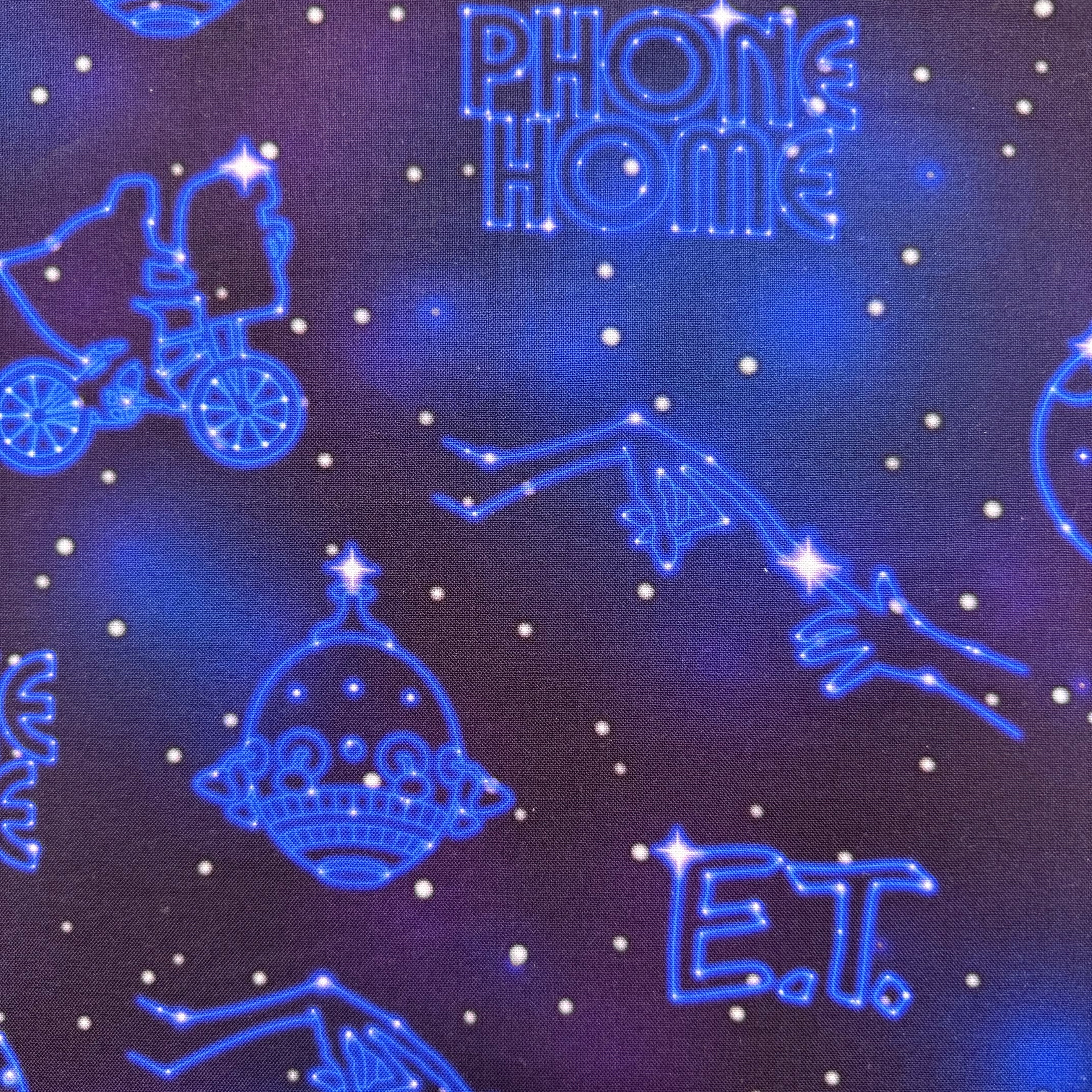 ET Alien Cotton Fabric - Half Yard (18” x 55”)
